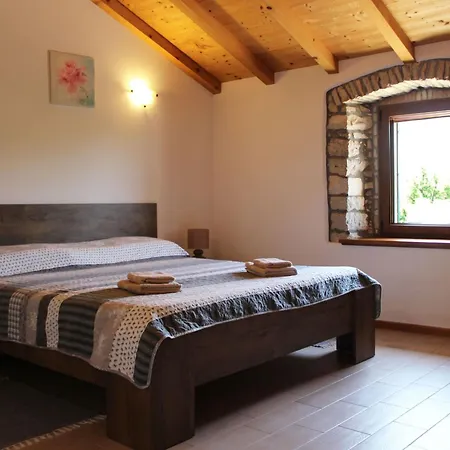 Haus Im Wald By Interhome Vakantiehuis Kmeti